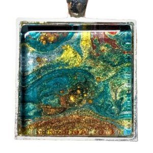 NWOT Wearable Art Necklace, Fluid Art Pendant